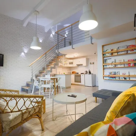 Loftowe By Ms Pro Apartmán